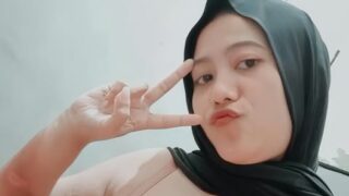Berita viral Terbaru Hari Ini Tante Hijab Suka Wikwik Sama Berondong Top Trending 2025