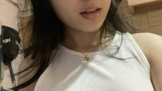 Indonesia Viral Yandex Cici Babyzu tawarin Wiwik kang pijit malu2 Top Global Tante