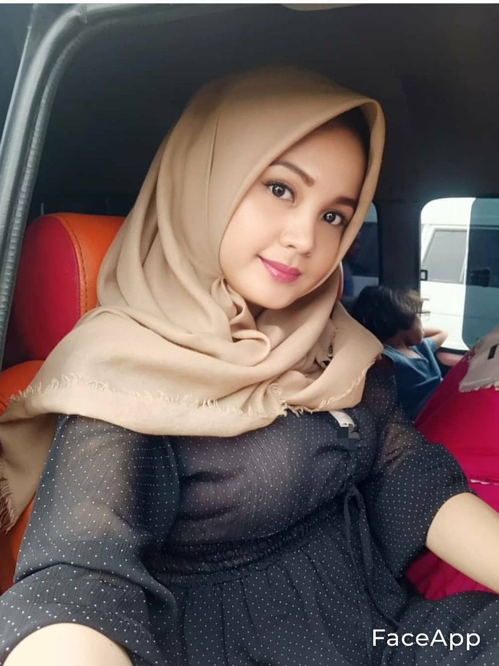 10 Video Guru Smp Viral Indo 2025 Jilbab Kenyot Yang Masih Sempit Dan Jadi Pusat Perhatian Wiwik Indonesia Top Global In The World Guys Anjay Gokil Keep Calm