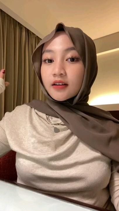 Video Viral MESUM HIJAB Jilbab Kacamata Membuat Genjotan Tak Tertahan Top Global 2026